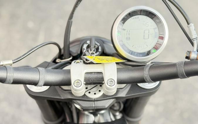 2022 Ducati Scrambler Urban Motard Demo