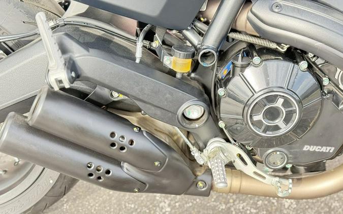 2022 Ducati Scrambler Urban Motard Demo