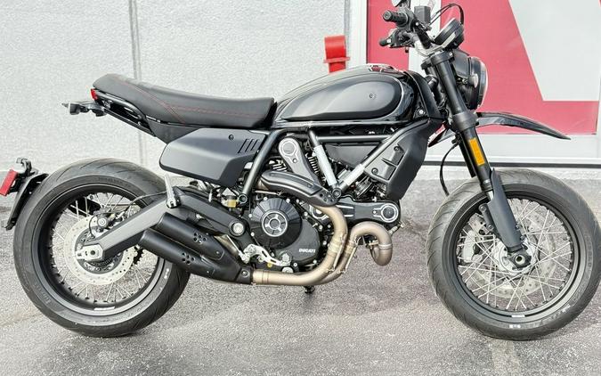 2022 Ducati Scrambler Urban Motard Demo
