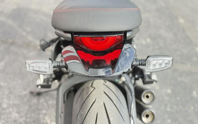 2022 Ducati Scrambler Urban Motard Demo