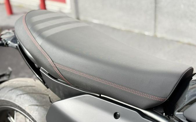 2022 Ducati Scrambler Urban Motard Demo