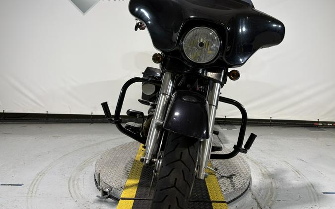 2013 Harley-Davidson® Street Glide® Midnight Pearl