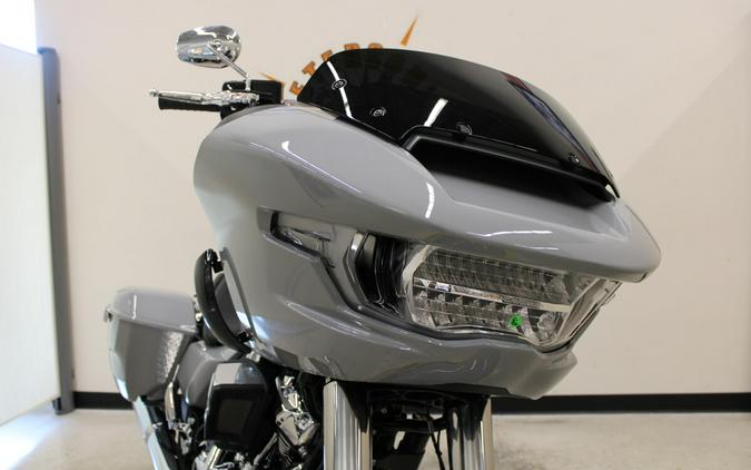 FLTRX 2024 Road Glide®