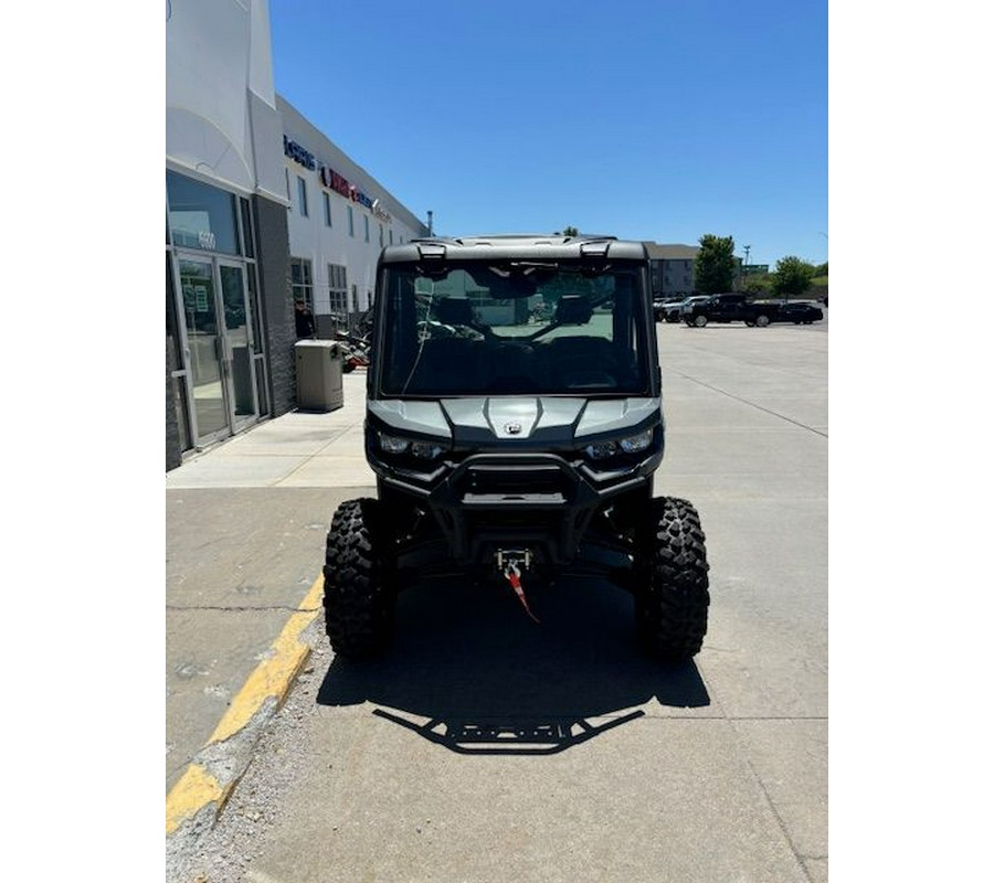 2024 Can-Am Defender Limited