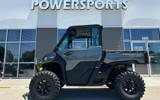 2024 Can-Am Defender Limited