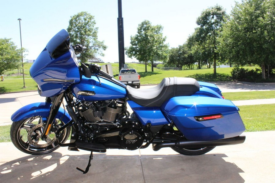 2024 Harley-Davidson® FLTRX - Road Glide®