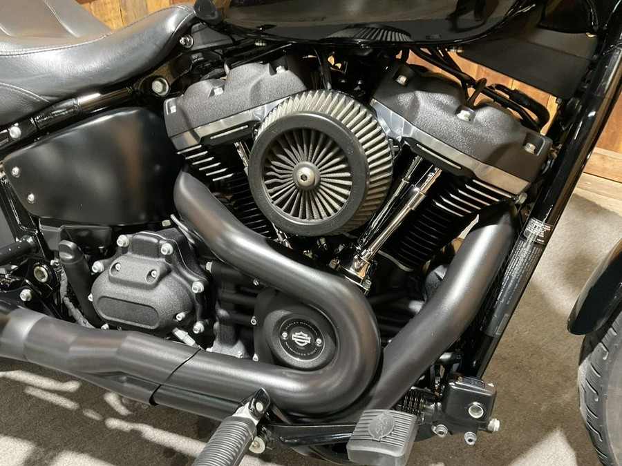 2019 Harley-Davidson® FXBB - Softail® Street Bob®