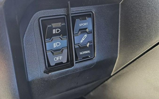 2025 Honda Talon 1000R FOX Live Valve