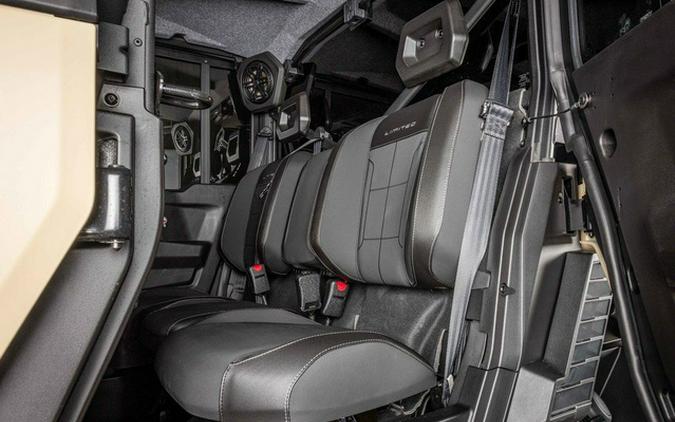 2026 Can-Am Defender MAX Limited HD11 Desert Tan & Carbon Blac