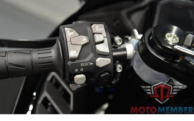 2025 Kawasaki Ninja® ZX™-10R