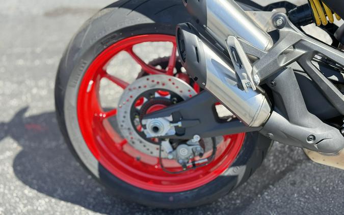 2025 Ducati Monster Plus Aviator Grey - 009847