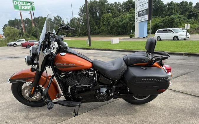 2020 Harley-Davidson® FLHCS - Heritage Classic 114