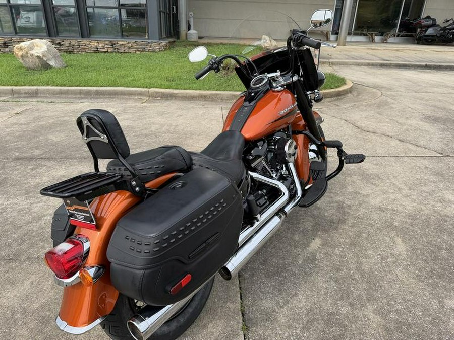 2020 Harley-Davidson® FLHCS - Heritage Classic 114