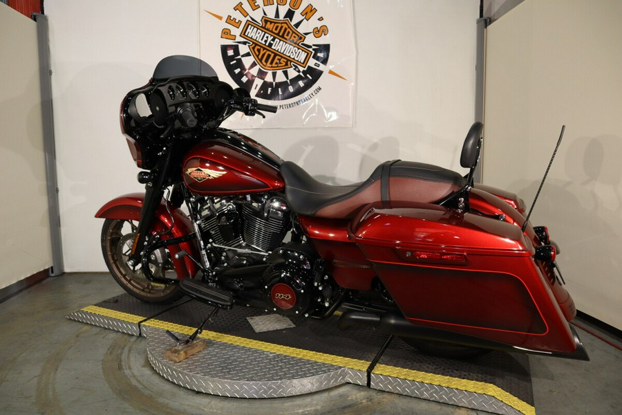 2023 Harley-Davidson Street Glide HI-FI Magenta/Birch White