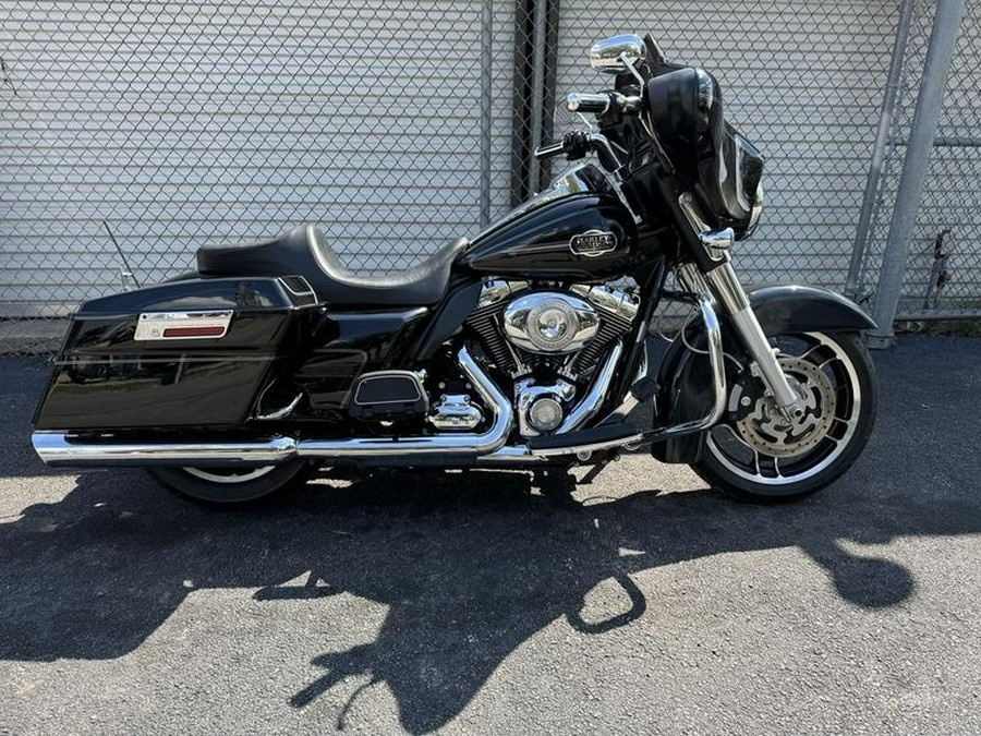 2009 Harley-Davidson® FLHTCU - Ultra Classic® Electra Glide®