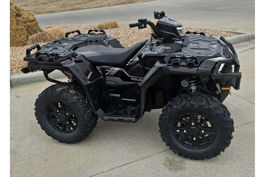 2023 Polaris Sportsman 850 Ultimate Trail Crimson Metallic