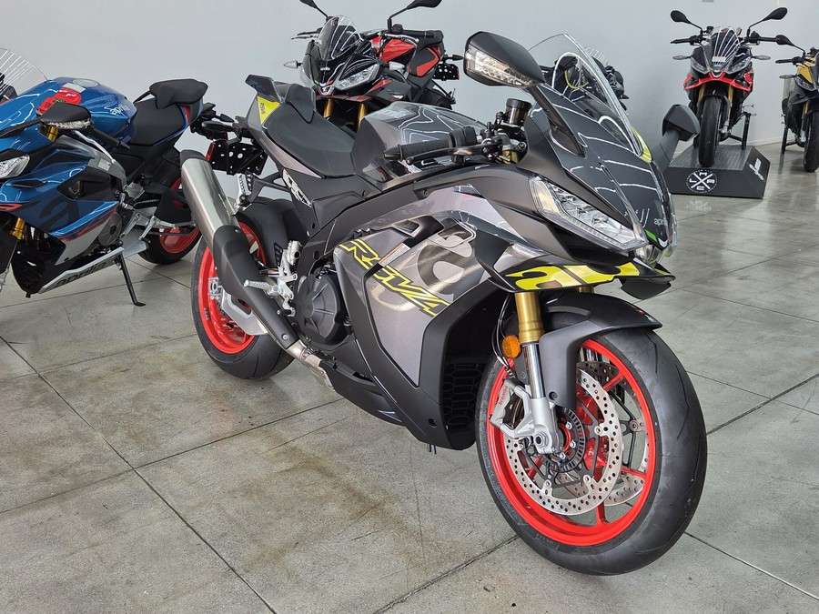 2026 Aprilia RSV4 1100