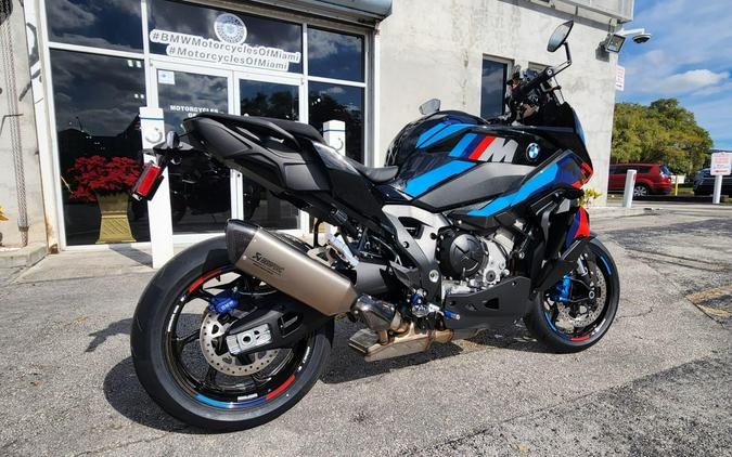 2026 BMW M 1000 XR