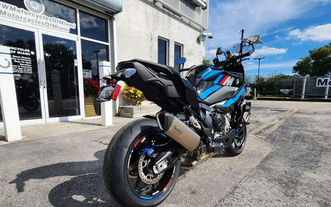 2026 BMW M 1000 XR