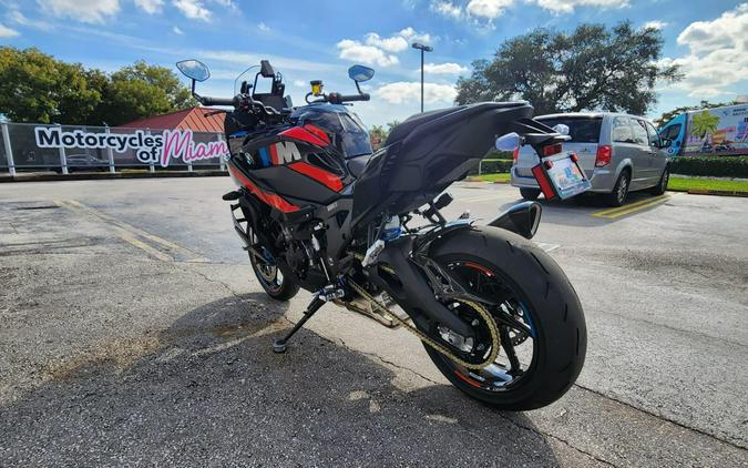 2026 BMW M 1000 XR