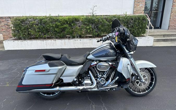 2019 Harley-Davidson Street Glide FLHXSE - CVO