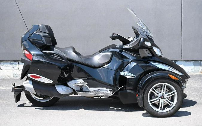 2011 Can-Am® Spyder® RT-S SE5