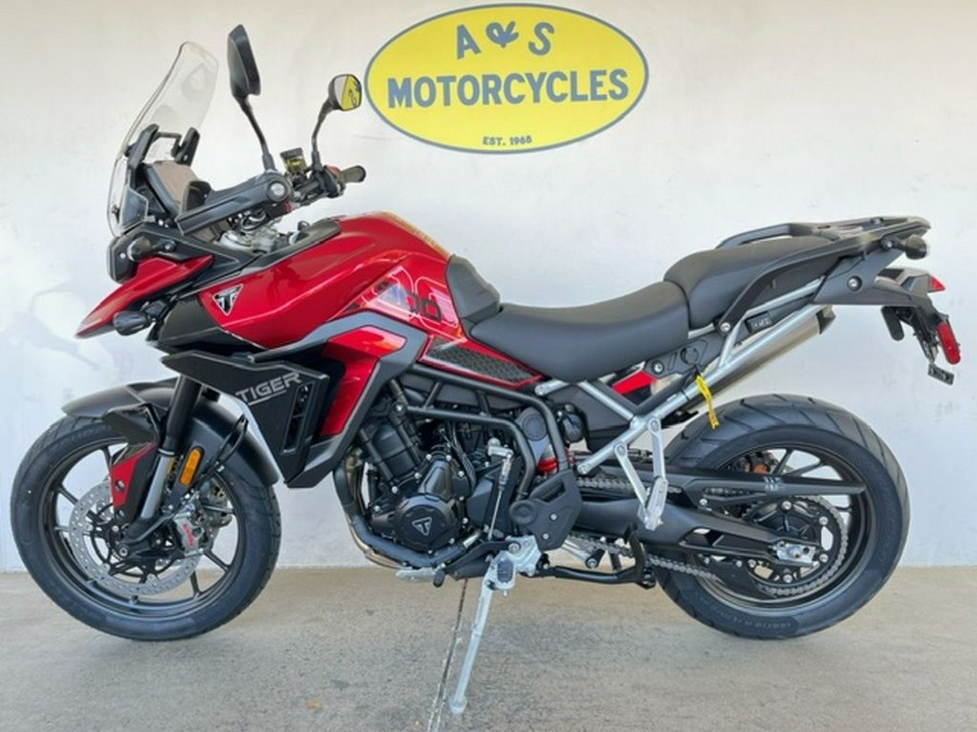 2024 Triumph Tiger 900 GT Pro Carnival Red / Sapphire Black