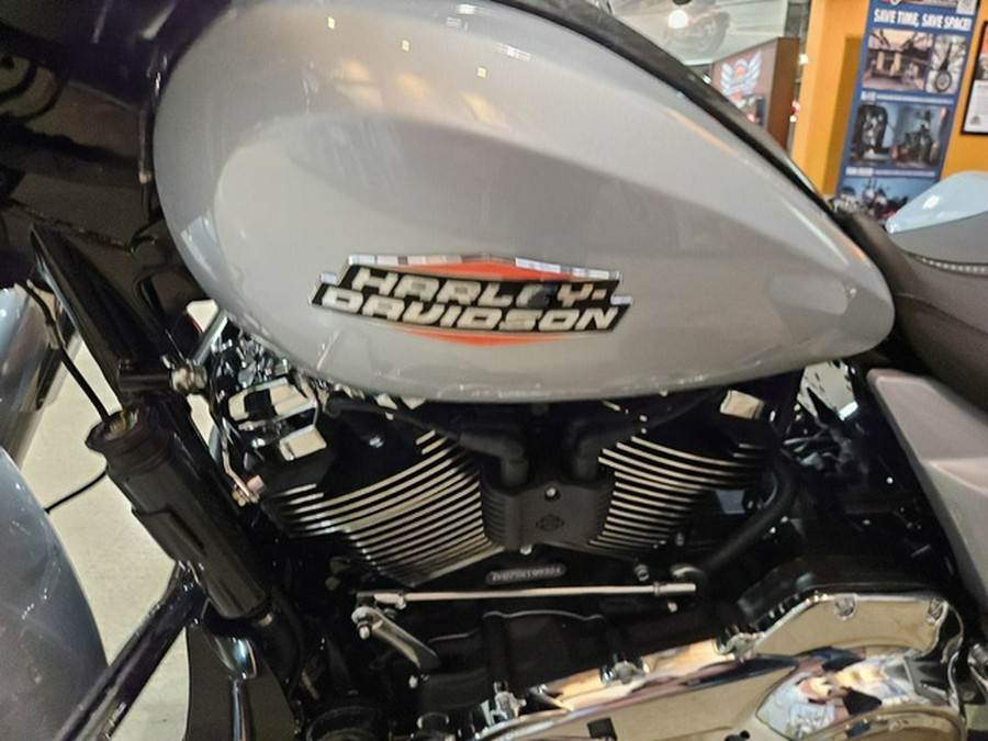 2025 Harley-Davidson FLHX - Street Glide