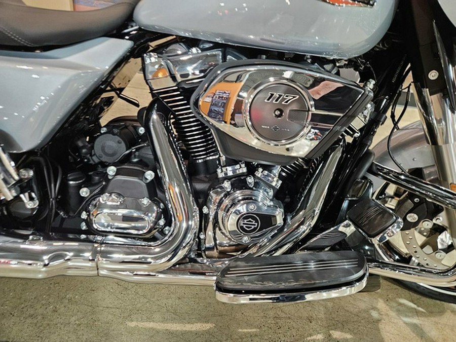 2025 Harley-Davidson FLHX - Street Glide