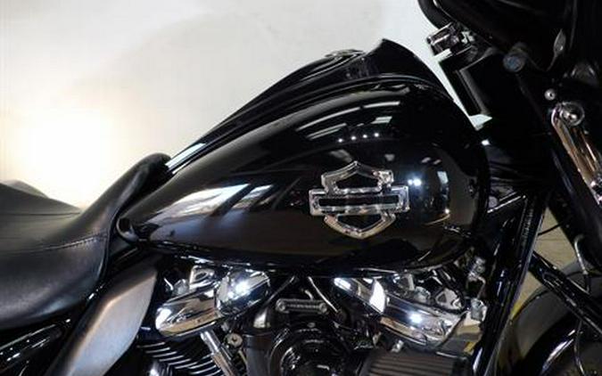 2017 Harley-Davidson Street Glide®