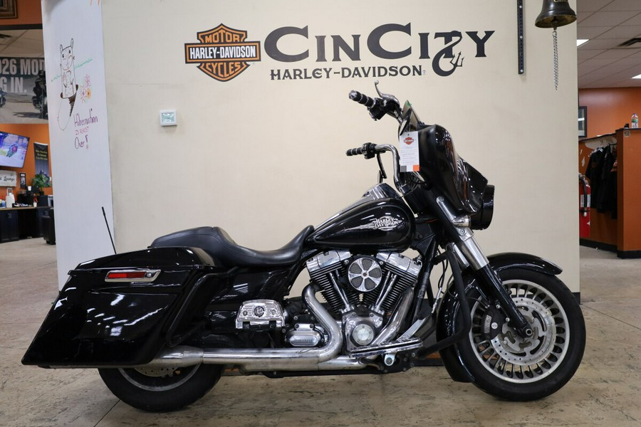 FLHTC 2011 Electra Glide® Classic