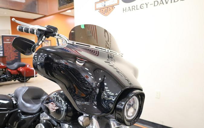 FLHTC 2011 Electra Glide® Classic