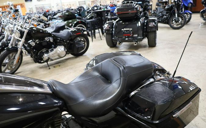 FLHTC 2011 Electra Glide® Classic