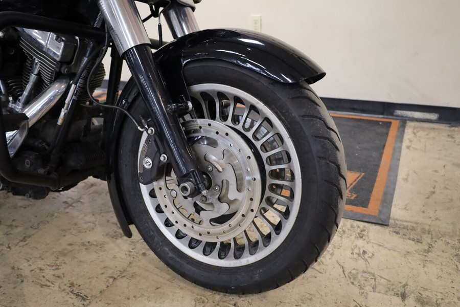 FLHTC 2011 Electra Glide® Classic