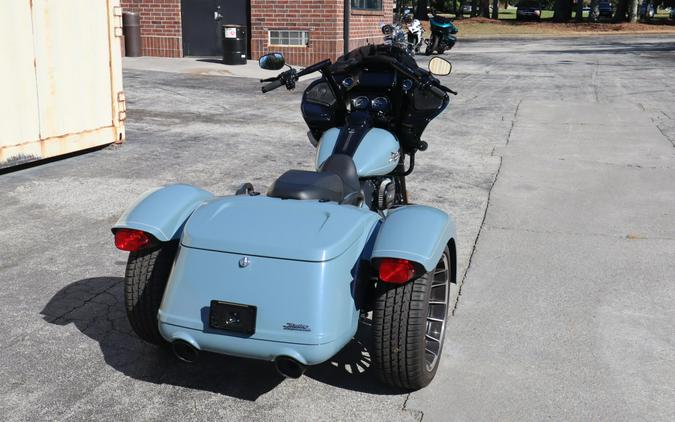 2024 Harley-Davidson Road Glide 3 Sharkskin Blue - Black Finish