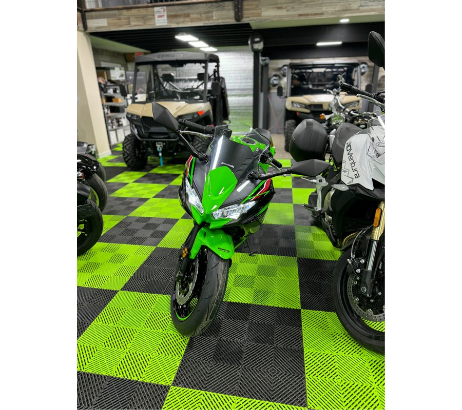 2024 Kawasaki Ninja 650 KRT Edition ABS