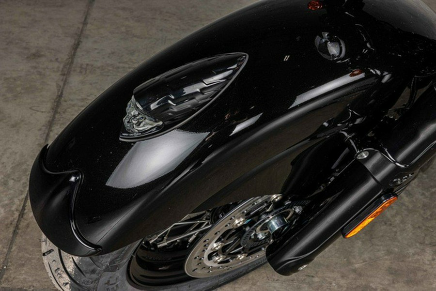 2026 Indian Chief Vintage Black Metallic