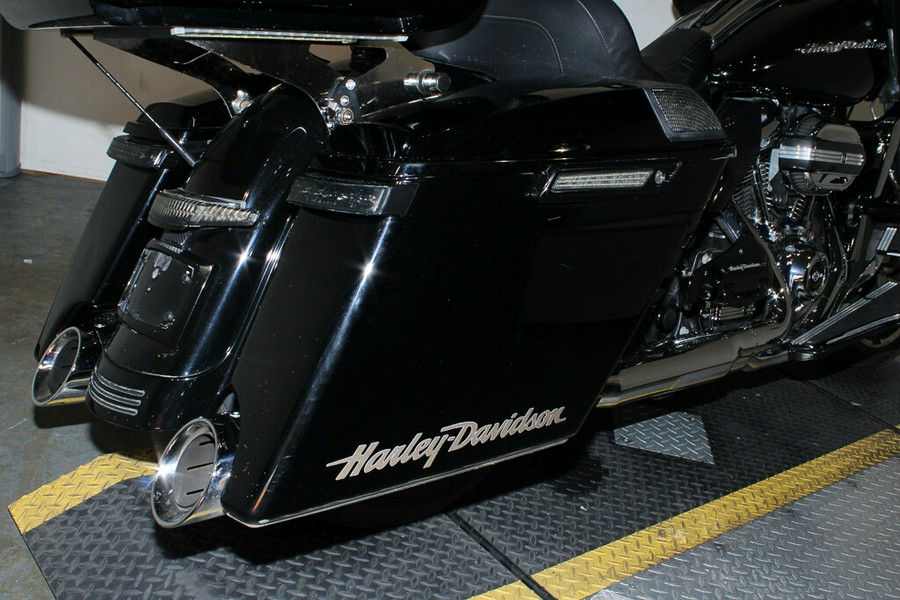 Used 2019 Harley-Davidson Road Glide Grand American Touring FLTRX Motorcycle For Sale In Miami, Florida
