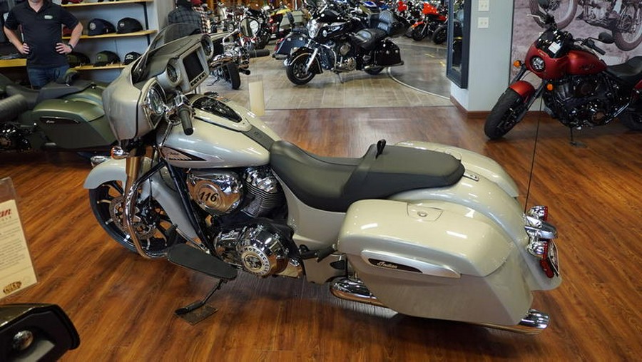 2023 Indian Motorcycle® Chieftain® Limited Silver Quartz Metallic