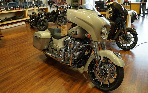 2023 Indian Motorcycle® Chieftain® Limited Silver Quartz Metallic