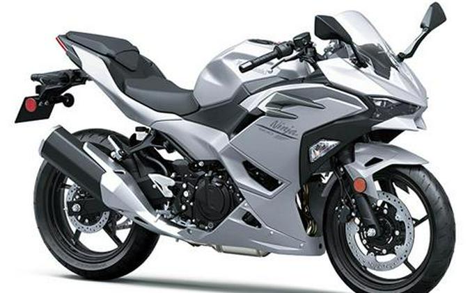 2025 Kawasaki Ninja 500 ABS