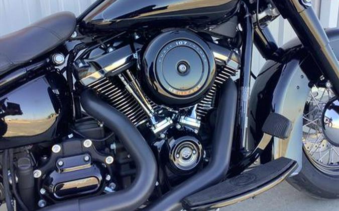 2019 Harley-Davidson Heritage Classic 107