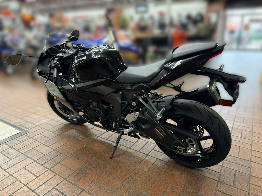 2026 Kawasaki NINJA ZX-6R ABS