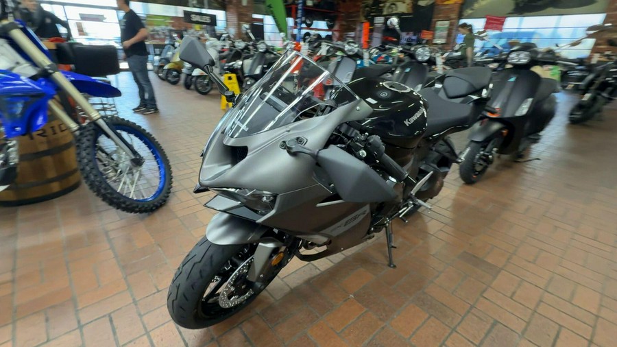 2026 Kawasaki NINJA ZX-6R ABS