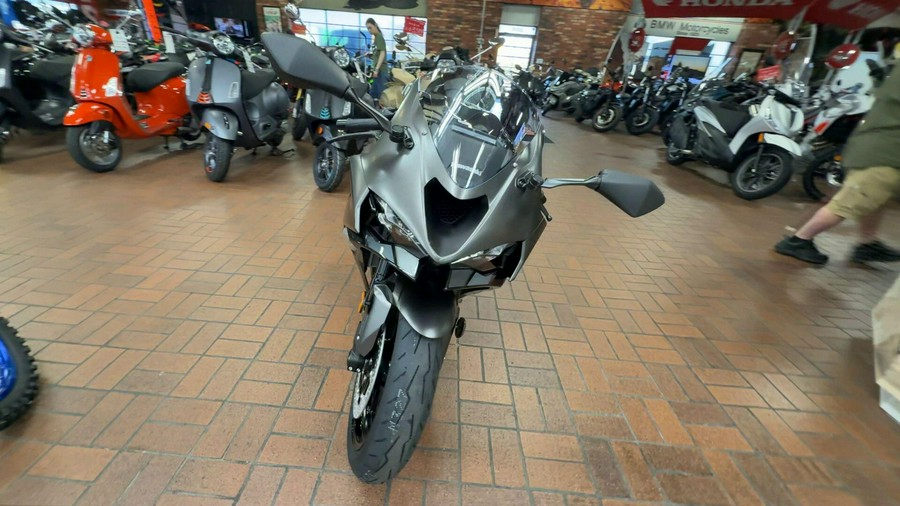 2026 Kawasaki NINJA ZX-6R ABS