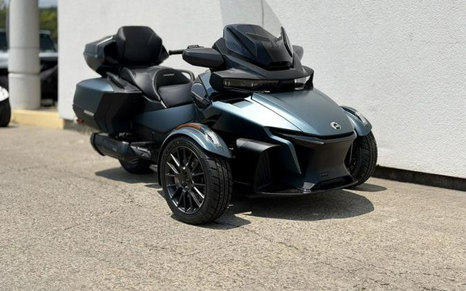 2026 Can-Am Spyder RT Limited Dark