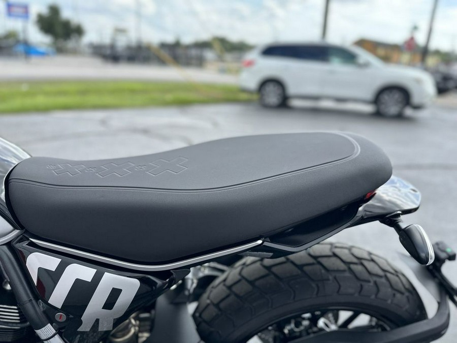 2025 Ducati Scrambler Icon Thrilling Black - 004733