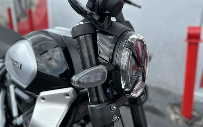 2025 Ducati Scrambler Icon Thrilling Black - 004733