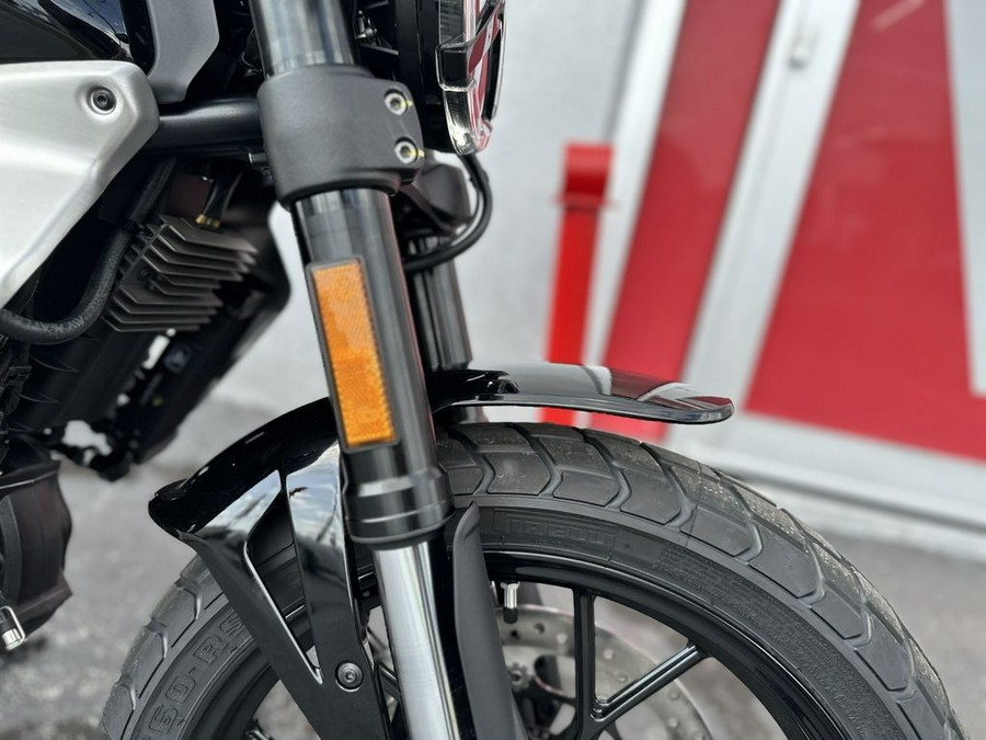 2025 Ducati Scrambler Icon Thrilling Black - 004733