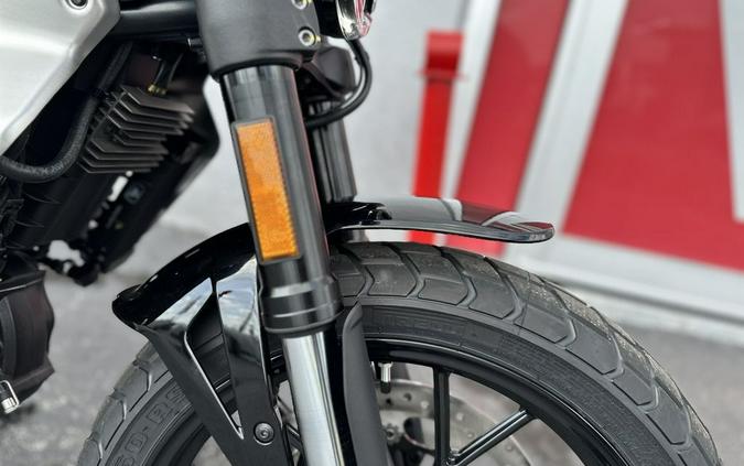 2025 Ducati Scrambler Icon Thrilling Black - 004733